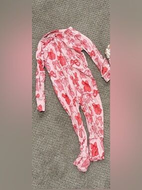 Girls Pink Bow-Print Footed Pajama One-Piece